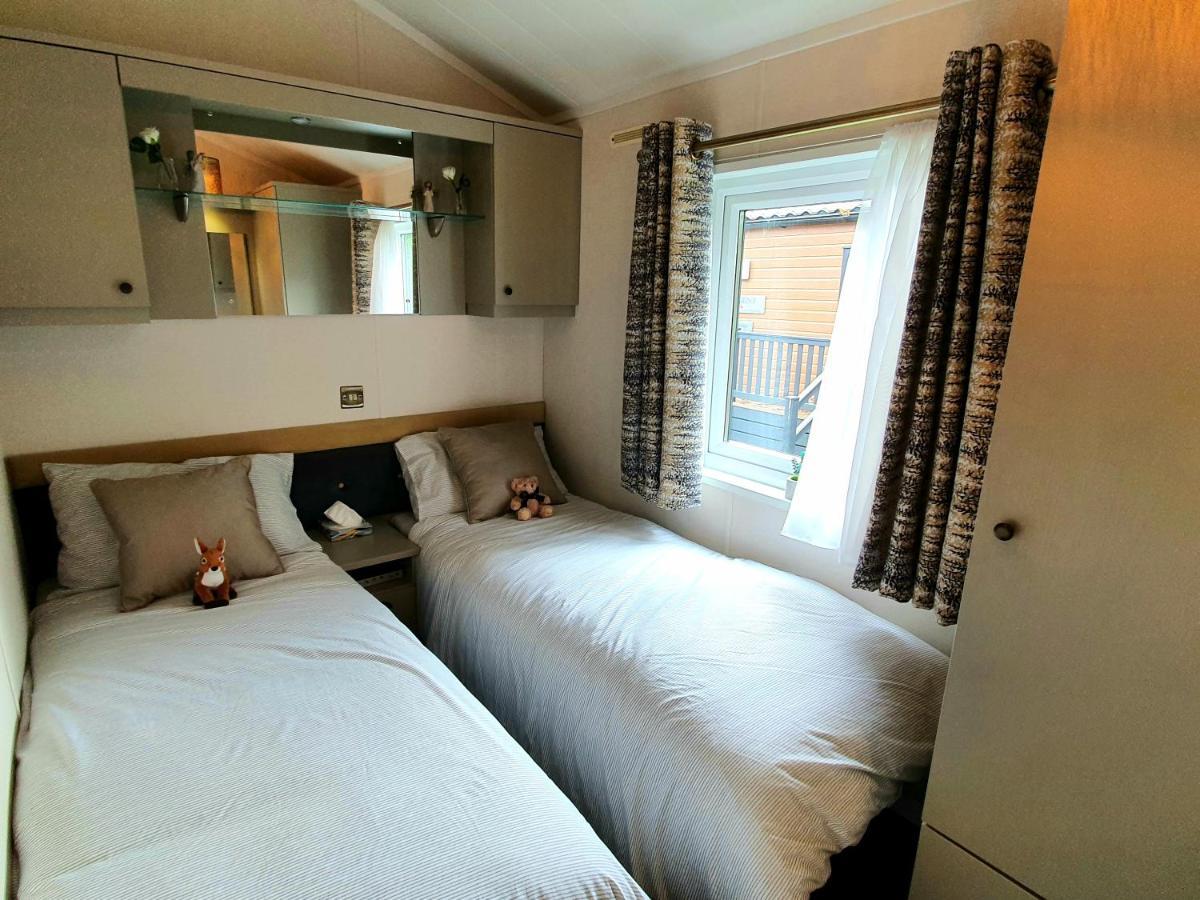 Grand Eagles Luxury Lodge, Auchterarder Perth Eksteriør bilde