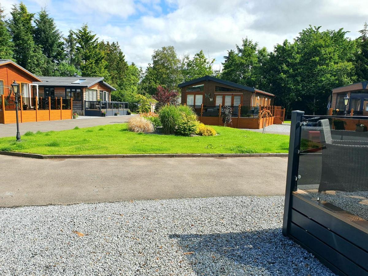 Grand Eagles Luxury Lodge, Auchterarder Perth Eksteriør bilde